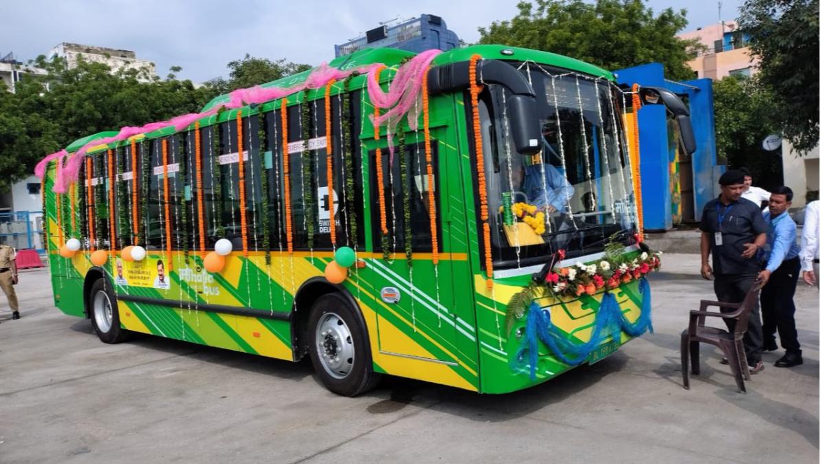 Delhi Mohalla bus service expands: Trial runs begin on two new routes Delhi Mohalla bus service expands: Trial runs begin on two new routes