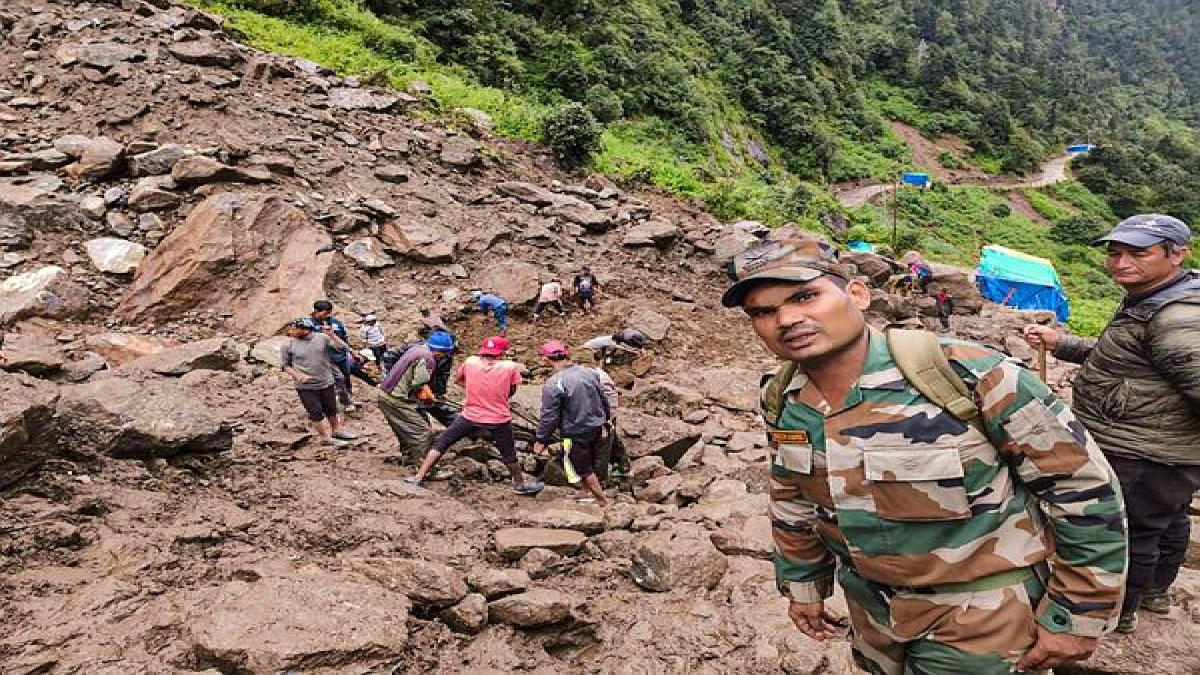 Uttarakhand cloudburst: Kedarnath trek route to be repaired within 7 days Uttarakhand cloudburst: Kedarnath trek route to be repaired within 7 days