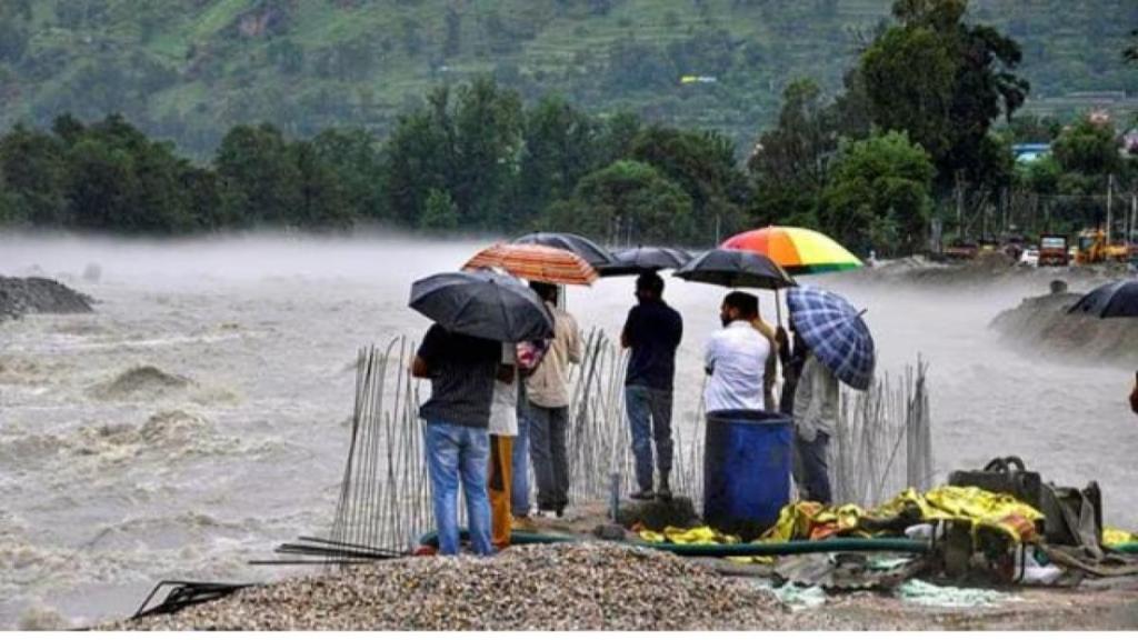 Himachal Pradesh hit by heavy rains: 126 roads blocked, power and water services disrupted