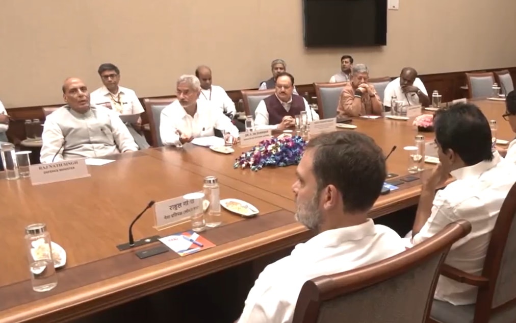 Centre calls all-party meeting amid Bangladesh turmoil