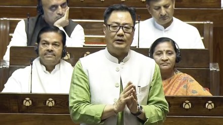 Centre tables Waqf Act amendment bill in Lok Sabha amid Opposition protest Centre tables Waqf Act amendment bill in Lok Sabha amid Opposition protest