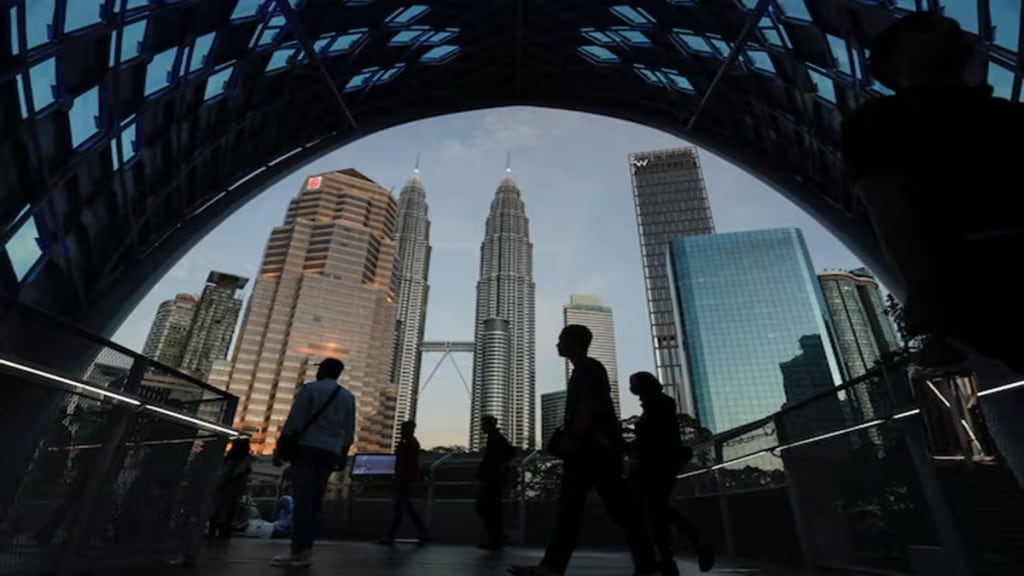 Malaysia, visa fees, Employment Pass, Professional Visit Pass, Long Term Social Visit pass