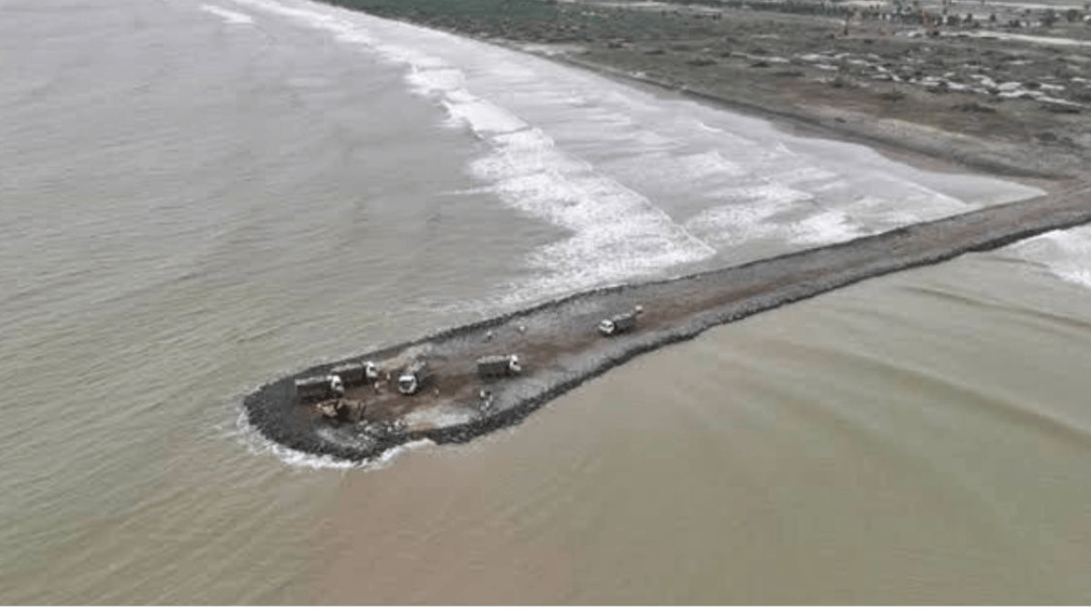 Chilli Infrstructure Machilipatnam Port construction in full swing, completion expected by ...
