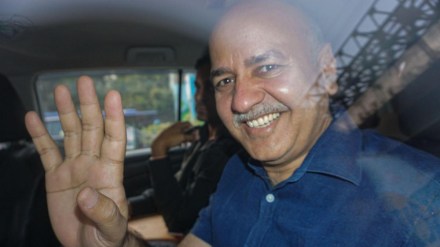 manish sisodia, aap, bjp, political reactions, congress, manish sisodia gets bail