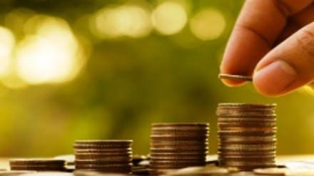 The regulator cautioned investors about a pattern of stock manipulation in the SME market.