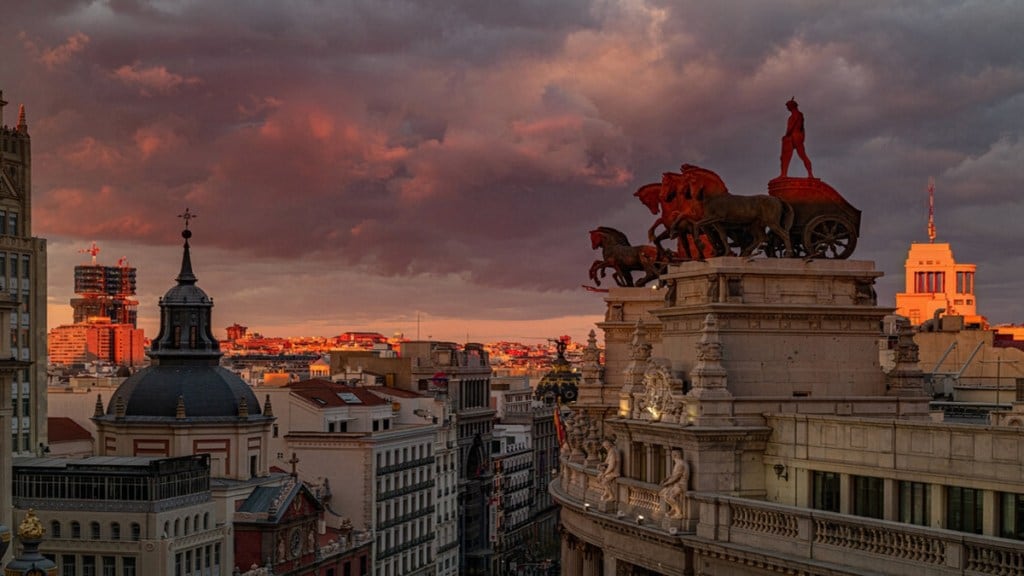 Spain Immigration, Student visa, work permit rules, foreigners, Residing in Spain