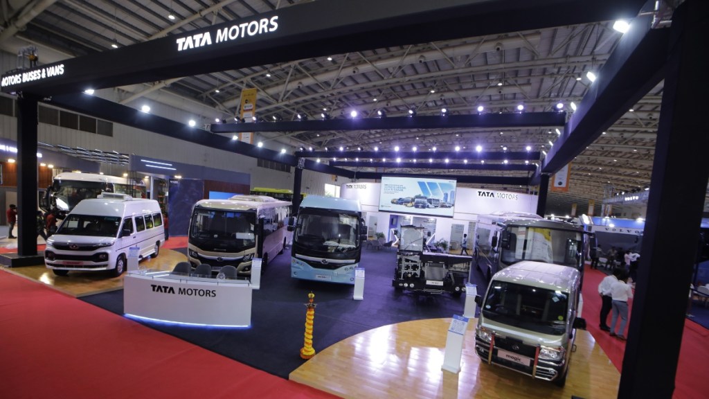 Tata Motors showcases safe, smart and sustainable mass mobility solutions at Prawaas 4.0