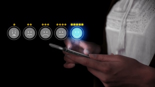 These interactions will be highly dynamic, as machine learning algorithms adapt with each interaction to increase accuracy and relevance. (Image Credits: Freepik)