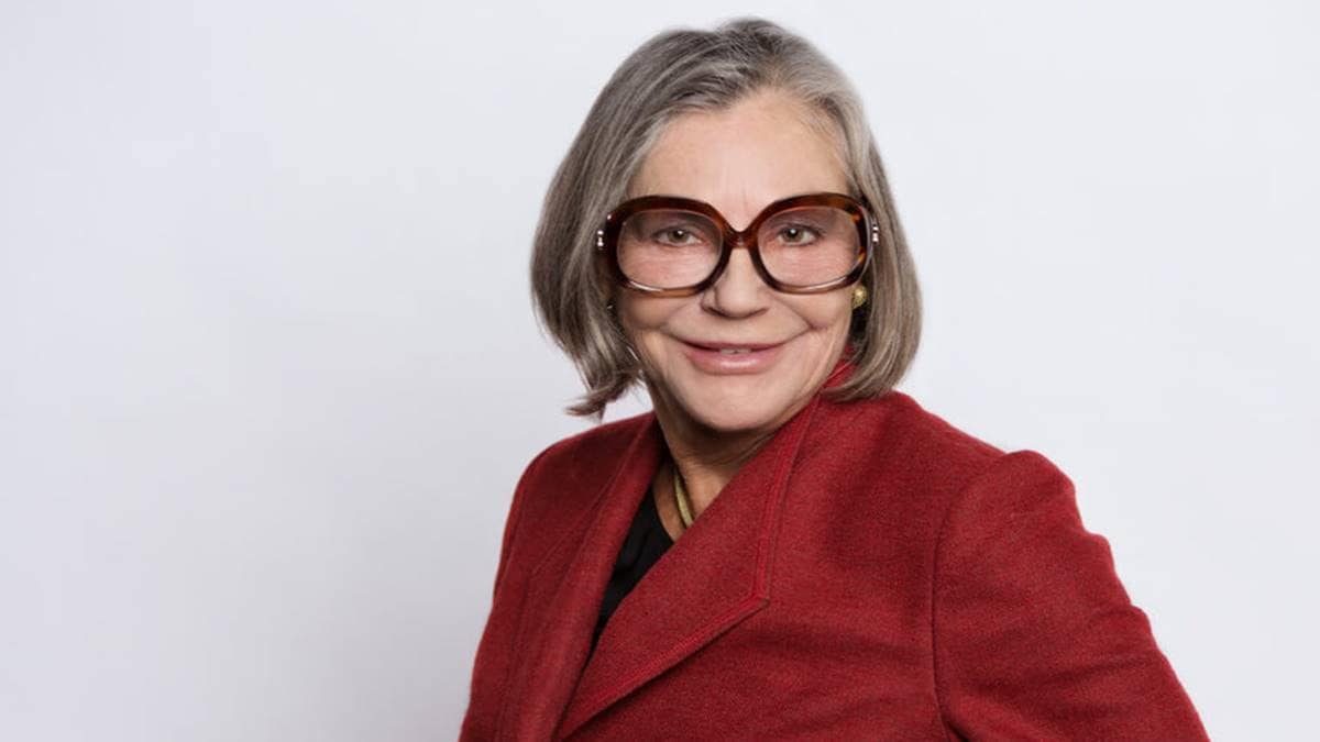 Alice Walton, who is Alice Walton, Alice Walton richest woman, richest woman, mukesh ambani, Alice Walton net worth, Alice Walton family, walmart, walmart revenue, Alice Walton career, Alice Walton children, lifestyle