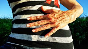 Gastroparesis, Gastroparesis symptoms, Gastroparesis treatment, stomach paralysis, health news, bloating, wellness,