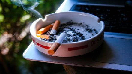 Cigarette makers, Cigarette, manufacturing, price hike, revenue growth, tobacco leaf, exports, operating margins, liquidity, sales volume