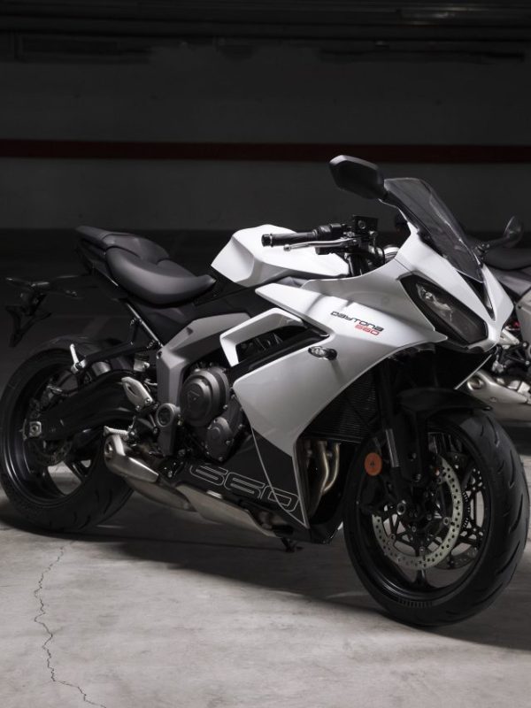 Triumph Daytona 660