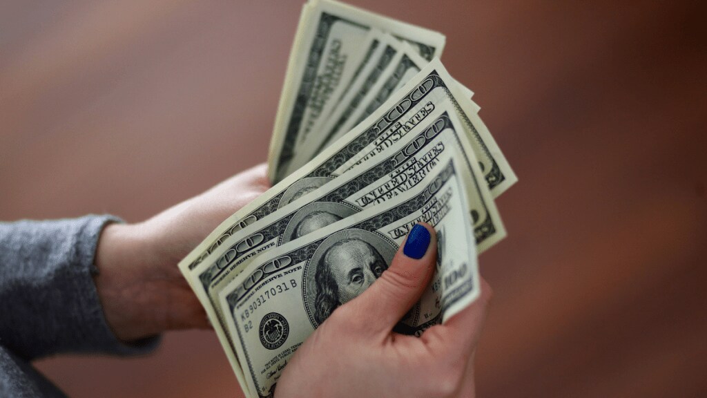 Rupee and dollar view, currency trading