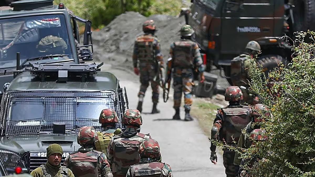 Jammu and Kashmir: LeT terrorist behind Gagangir attack killed in Dachigam encounter Jammu and Kashmir: LeT terrorist behind Gagangir attack killed in Dachigam encounter