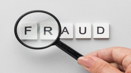 Investors Beware of False Claims by Fraudsters: Exchanges The exchanges have cautioned investors about certain dishonest individuals or groups, using both Indian and international phone numbers as well as social media accounts, falsely claiming to offer trading opportunities. (Image Source: Freepik)