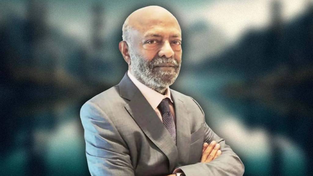 Shiv Nadar, Shiv Nadar charity, Shiv Nadar net worth, who is Shiv Nadar, Shiv Nadar HCL, Shiv Nadar daughter, Shiv Nadar wife, Shiv Nadar revenue, Shiv Nadar house, lifestyle