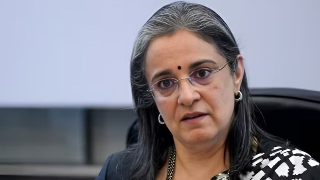 SEBI, Madhabi Buch, Dhaval Buch, Hindenburg, allegations, consultancy services