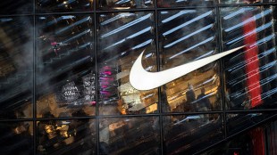 Nike, CEO, compensation, business expansion, direct-to-consumer channels, sales, retail partners