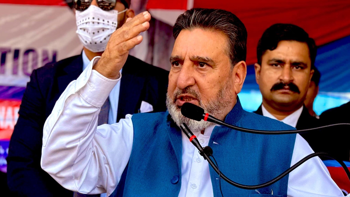 Jammu and Kashmir Apni Party candidate Syed Mohammad Altaf Bukhari contesting from Channapora constituency. (Altaf Bukhari/Facebook) Jammu and Kashmir Apni Party candidate Syed Mohammad Altaf Bukhari contesting from Channapora constituency. (Altaf Bukhari/Facebook)