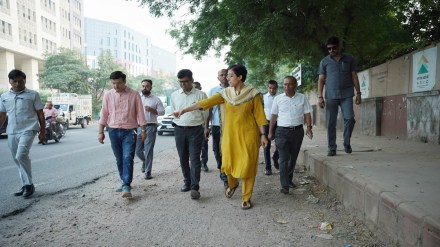 Delhi CM Atishi, other AAP leaders inspect streets as part of 'pothole-free by Diwali' mission