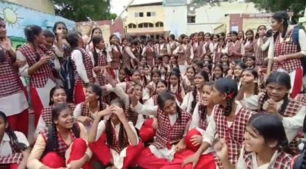 Bhopal school girls go on rampage over ‘harsh' punishment for coming late to class Bhopal school girls go on rampage over ‘harsh' punishment for coming late to class