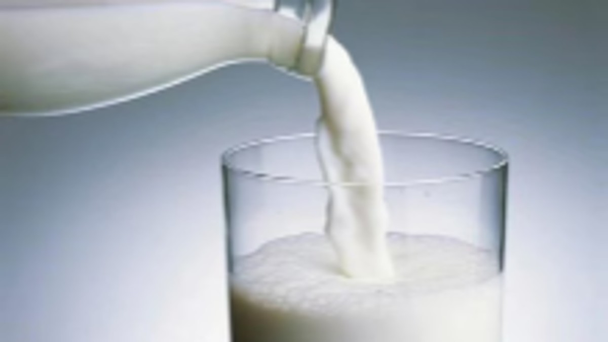 NDDB had taken over the functioning of some other state cooperatives namely Mahananda Cooperative Dairy in Maharashtra and Sreeja Cooperative Dairy in Uttar Pradesh.