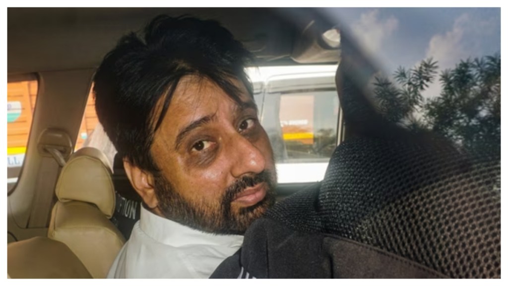'ED at my house to arrest me'- AAP MLA Amanatullah Khan 'ED at my house to arrest me'- AAP MLA Amanatullah Khan