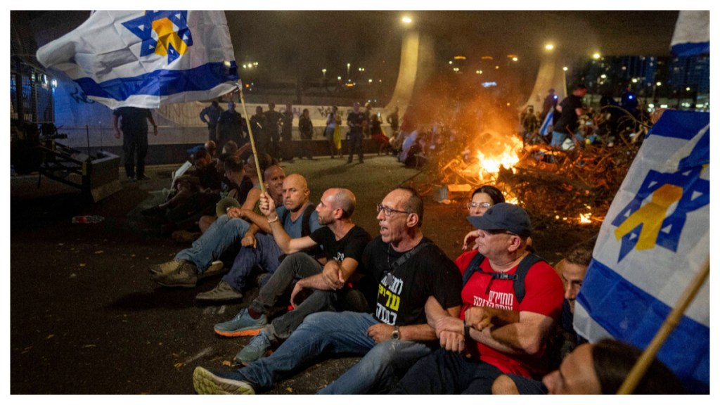 Israel protests: Public outcry over hostage killings Israel protests: Public outcry over hostage killings