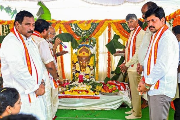 Andhra Pradesh Chief Minister N Chandrababu Naidu during Ganesh Chaturthi festival, in Vijayawada. (Photo: PTI)