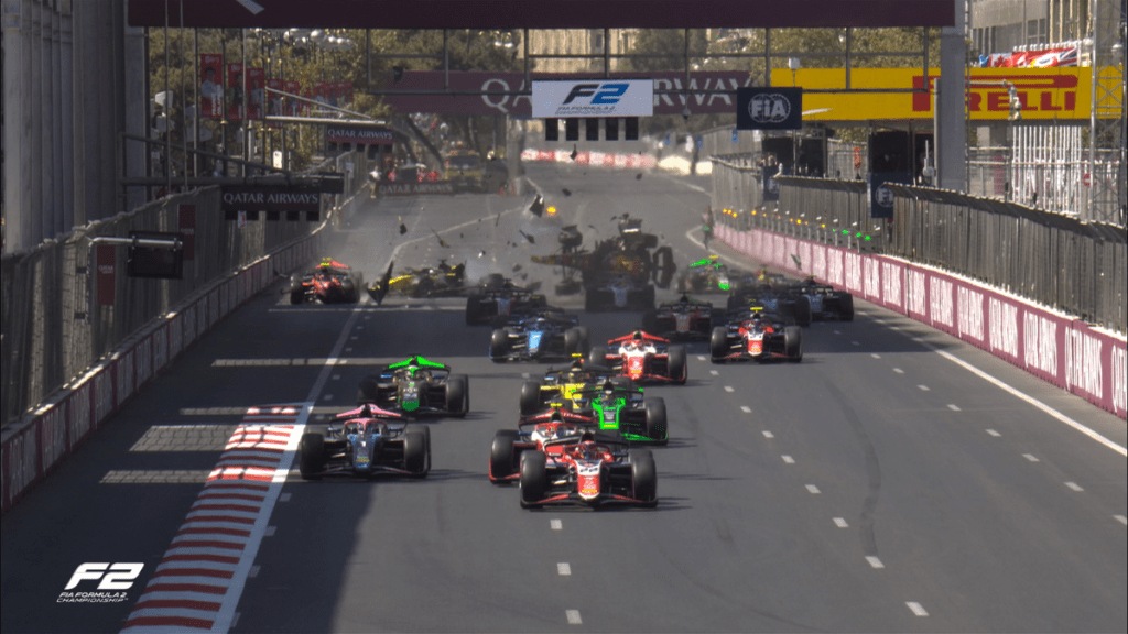 Following the crash-related interruption, the race at the Azerbaijan Grand Prix resumed (Photo: X) Following the crash-related interruption, the race at the Azerbaijan Grand Prix resumed (Photo: X)
