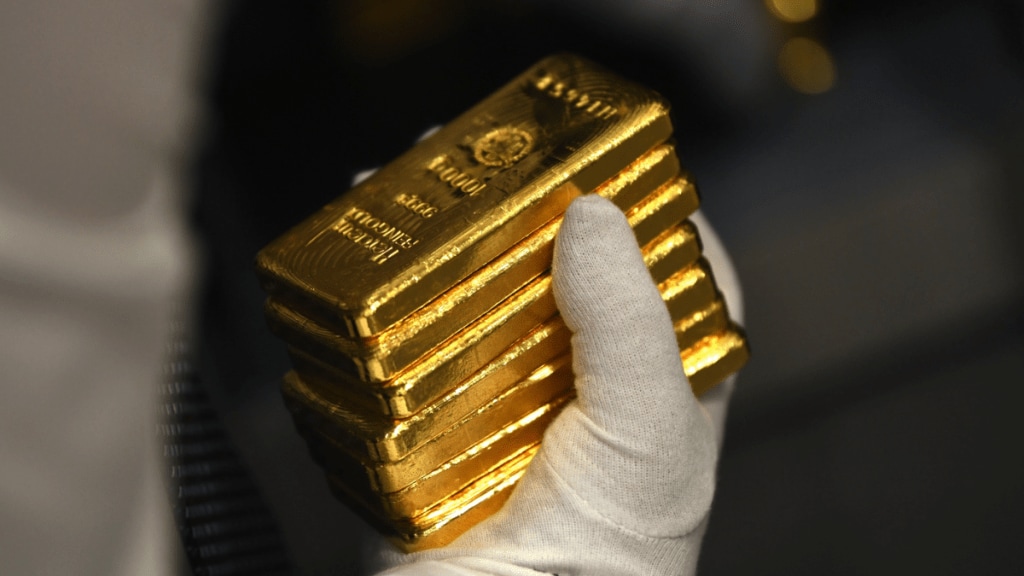 The rate of 24-carat gold has risen by 0.93% in the last one week, and the yellow metal has risen by 0.49% in the last ten days. (Photo: Bloomberg)