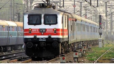 Maharashtra: 72-year-old man physically assaulted, abused inside train on suspicion of carrying beef