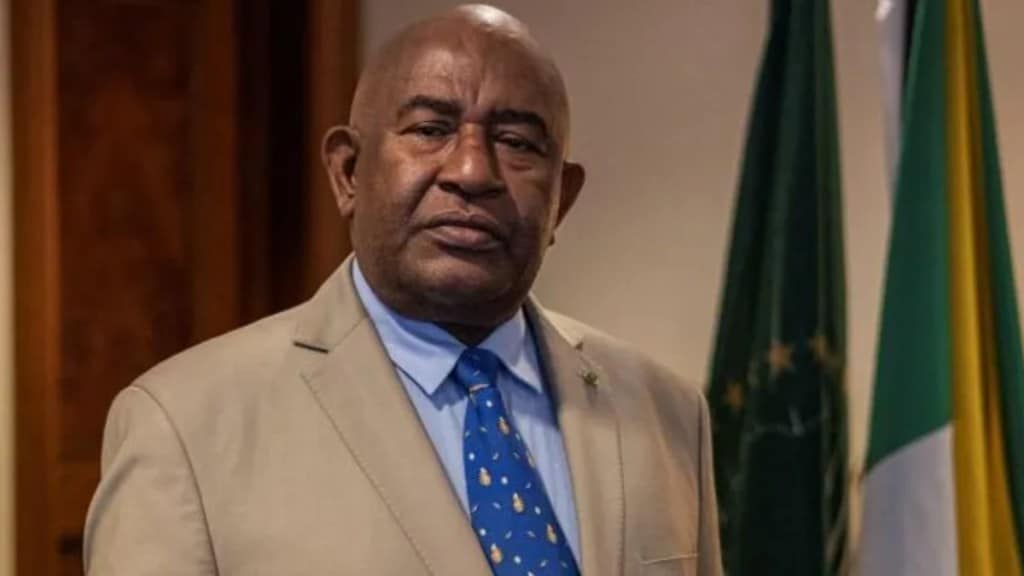 Comoros President injured in knife attack; attacker held
