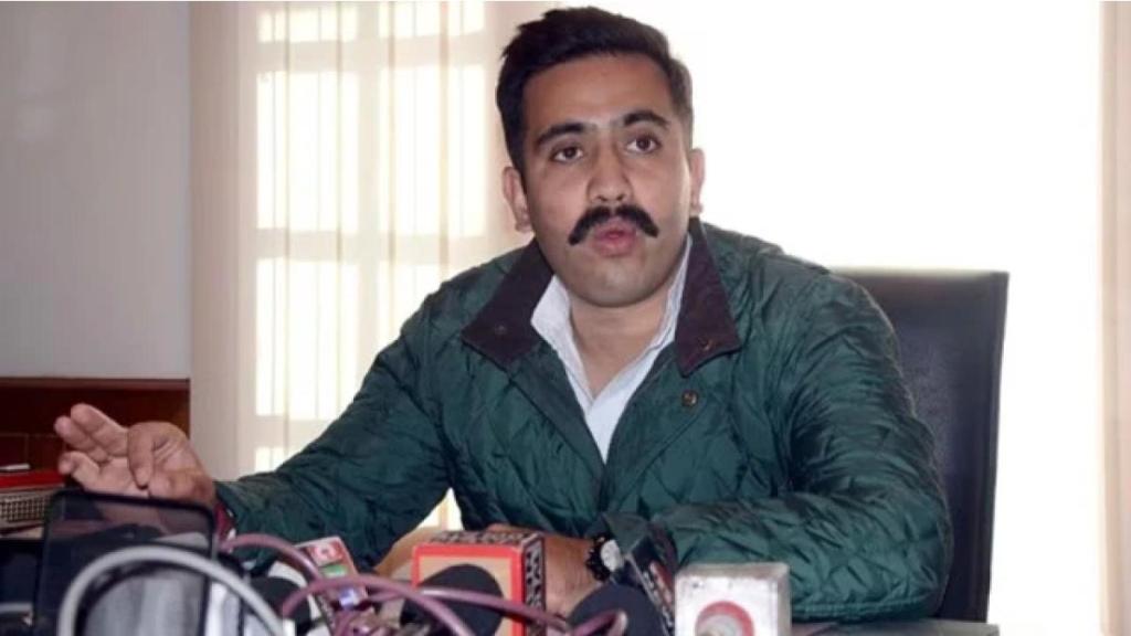 Himachal Pradesh govt mandates ID display for shopkeepers and street vendors to ensure food hygiene