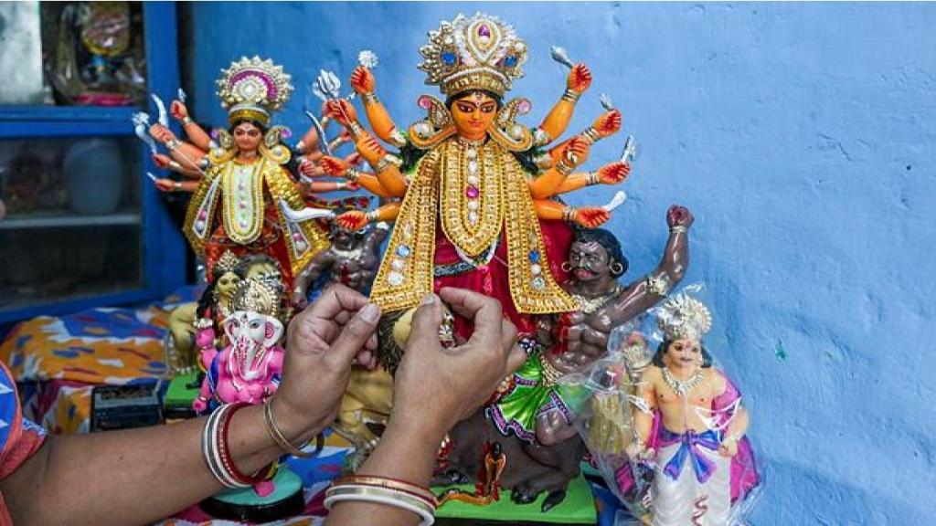 RG Kar case: Ahead of Durga Puja, Bengali film stars urge balance between protests and livelihoods