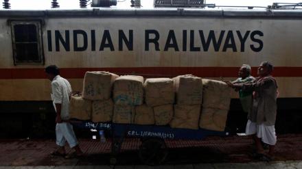 cpse, public sector capex, nhai, indian railways