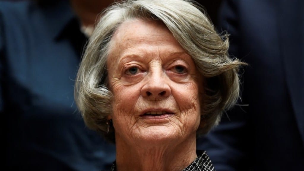 Maggie Smith, Harry potter, Professor McGonagall, McGonagall, maggie smith, dame maggie smith, professor mcgonagall, harry potter, mcgonagall minerva, mcgonagall downton abbey, daniel radcliffe, emma watson, rupert grint, harry, ron, hermione, draco, alan rickman, snape, Tom felton, jk rowling, Keir Starmer, UK PM, Maggie smith UK PM, Garry Oldman, harry potter movies, dumbledore, harry potter cast, downton abbey cast, downton abbey series, downton abbey ott, harry potter ott