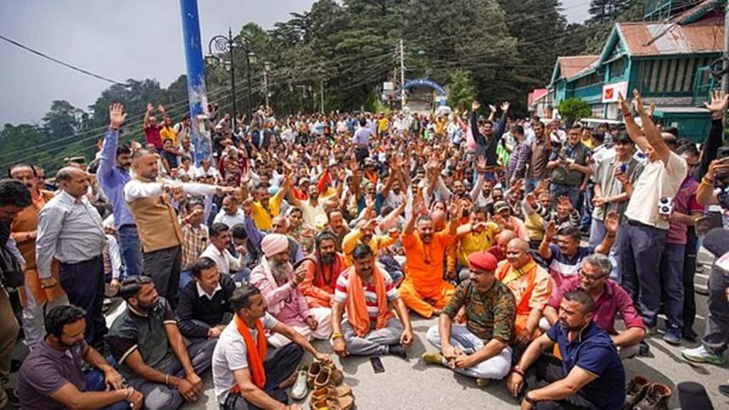 Hindu activists stage massive protest in Shimla over 'illegal' mosque