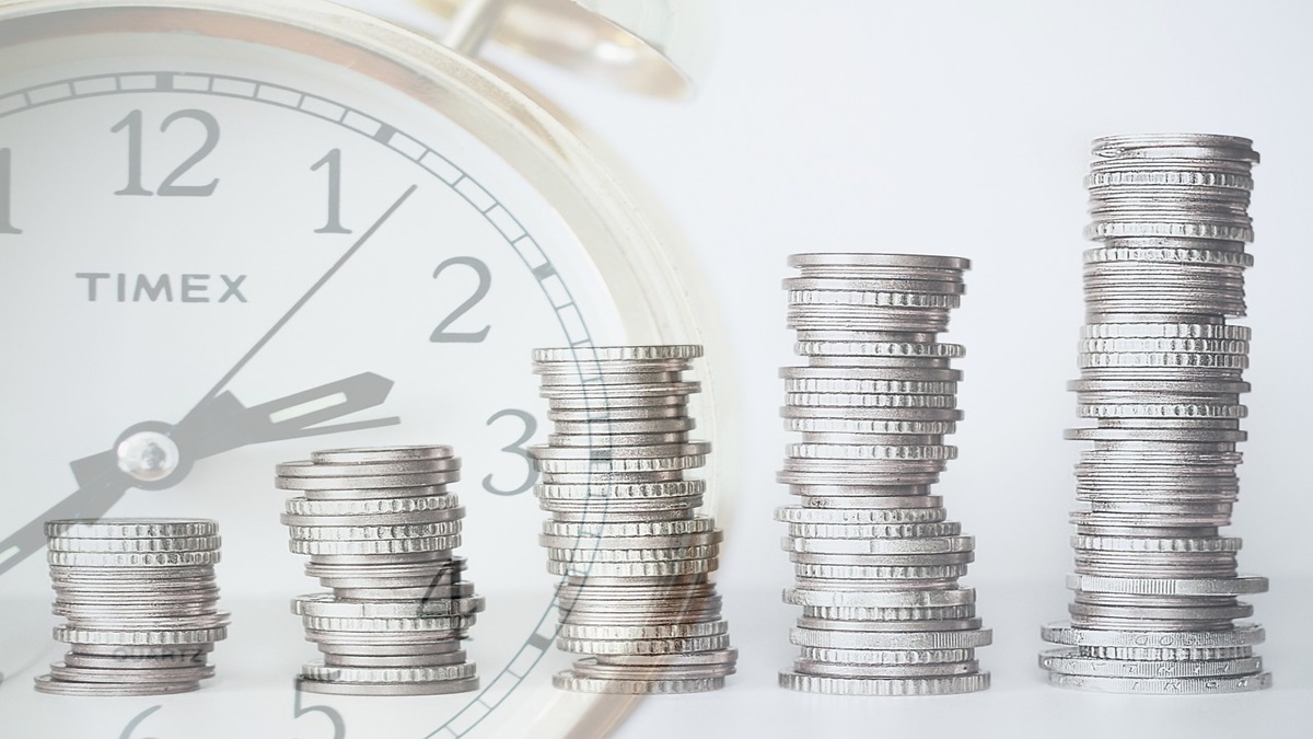 EPFO: VPF can help you retire with a corpus of Rs 3.3 crore in 30 years EPFO: VPF can help you retire with a corpus of Rs 3.3 crore in 30 years