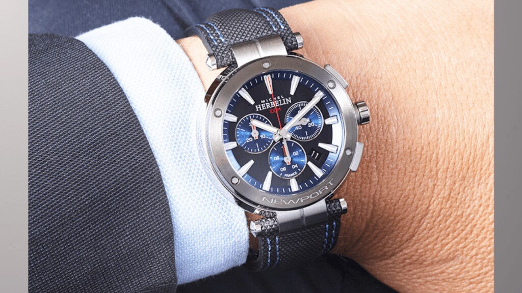Reportedly, Helios operates over 240 stores across 95 cities and plans to introduce 10 new international watch brands this year