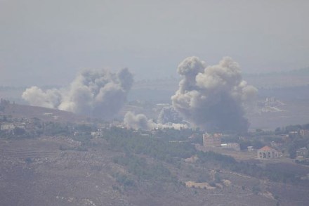 Smoke billows over southern Lebanon following Israeli strikes, amid ongoing cross-border hostilities between Hezbollah and Israeli forces, as pictured from Marjayoun, near the border with Israel, September 23, 2024. (REUTERS) Smoke billows over southern Lebanon following Israeli strikes, amid ongoing cross-border hostilities between Hezbollah and Israeli forces, as pictured from Marjayoun, near the border with Israel, September 23, 2024. (REUTERS)