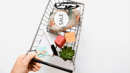 This makes the shopping process more integrated and bridges the emotional gap between the consumer and the brand, which subsequently increases the likelihood of conversion. (Image Credits: Freepik)