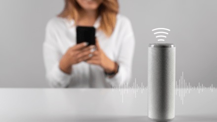 From setting reminders to playing music, voice assistants are believed to be slowly taking the roles of our very own personal assistants. (Image Credits: Freepik)