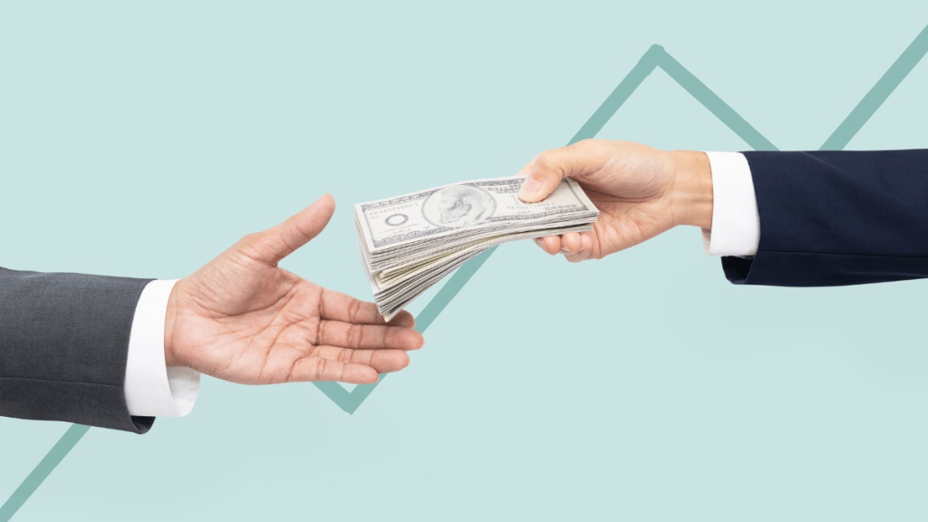 The salary ranges for various tech roles vary significantly based on experience levels. (Image Credits: Freepik)