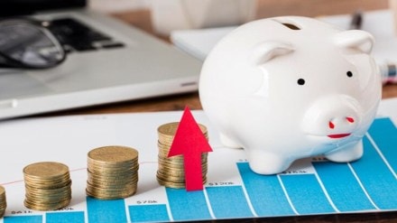 FD Ownership Dilemma: Should you book fixed deposit in your name or your wife's? FD Ownership Dilemma: Should you book fixed deposit in your name or your wife's?