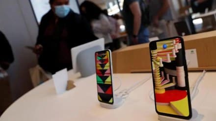 The two companies plan to make a ‘real AI phone’ that is ‘more than just integrating AI assistant services’ into a smartphone