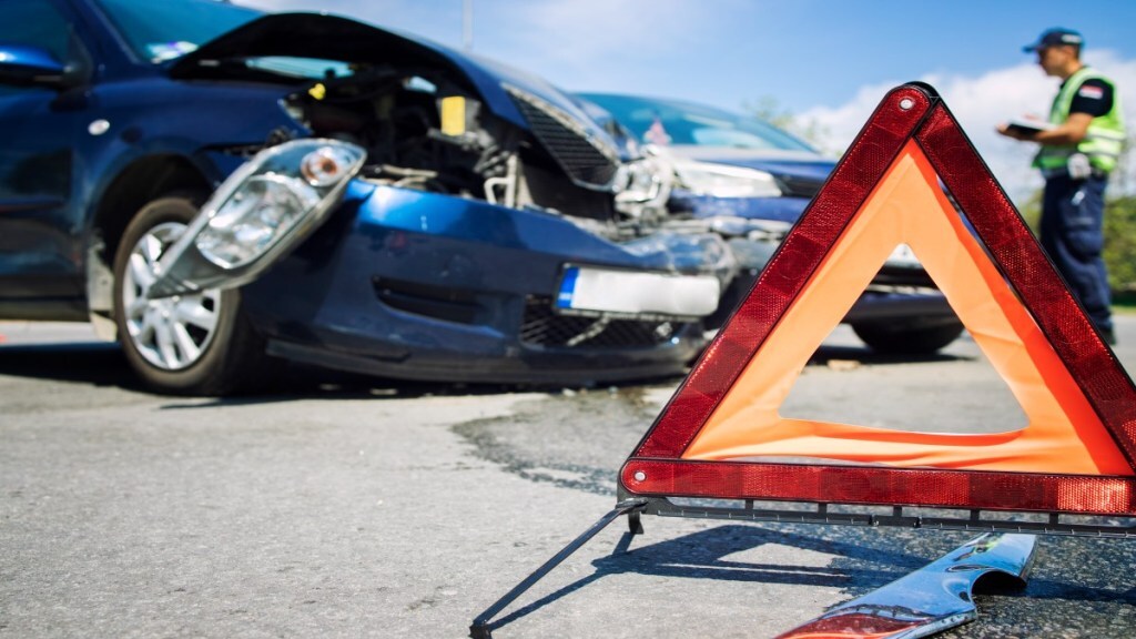 Four people from Rajasthan were killed and six others injured when their SUV collided with a truck in Vidisha district, Madhya Pradesh, early Saturday morning, according to police reports. (Image Source: Freepik)