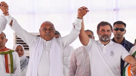 Bhupinder Singh Hooda with Rahul Gandhi
