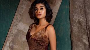 Oviya, who is Oviya, Oviya sex video, Oviya leaked video, watch Oviya video, Oviya films, Oviya Bigg Boss, Oviya controversy, Oviya life, Oviya news