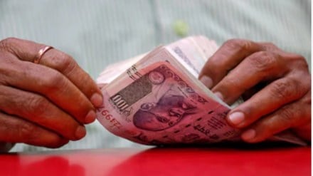 Economists feel the data reflects a quick rebound in investments after the lull caused by the elections.